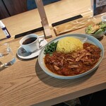 スラッシュカフェアンドバー川崎 - 