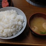 一升びん - ごはんとみそ汁