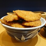 Tonkatsu Tarou - カツ丼（5枚）