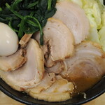 ラーメン 三亀 - 上から