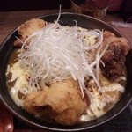 鶏天焼きチーズカレーうどん。
