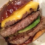 ハングリー ヘブン - バーガー袋に収めました