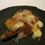 アーリア ディ タクボ - 25年6月　仏産ホワイトアスパラ炭火焼き　生ハムとチーズ