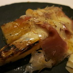 25年6月　仏産ホワイトアスパラ炭火焼き　アップ