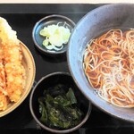 Yudetarou - 得セット温そば＆ミニ海老舞茸天丼＆わかめ