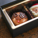 チョコレートカフェ クオレ - トナカイ クリスマスのボンボンショコラ☆