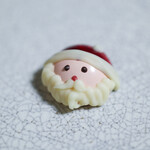 チョコレートカフェ クオレ - サンタ クリスマスのボンボンショコラ☆