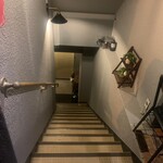 Cafe&Bar TerraCotta - 地下へと続く階段