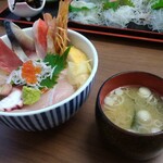 小林鮮魚店 - スペシャル海鮮丼