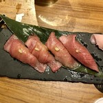 焼肉酒場 ともさんかく はなれ - 