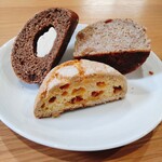 YOFUKASHI BAKERY&IKKON - 