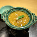 眞善美 - フカヒレ姿煮 上海蟹ソース