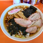 昭和軒手打中華 - 手打中華（中）