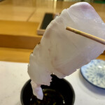 三笠鮨 - 紙鍋の汁で、平目をしゃぶしゃぶ♡