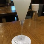 カーヴ - ホワイトレディ