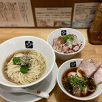 中華そば 髙野 - 特製鶏つけそば、吊し焼豚丼