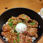 Shibetsusan Kyou Fa-Muchoku Eishibetsu Ba-Bekyu- - サフォーク丼