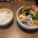 Okushibashouten - 豚のスープカレー（1340円）
