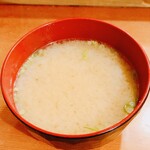 旭寿司 - 海老の頭が入った味噌汁