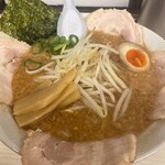 屋台とんこつらーめん めん吉 - 