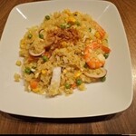 Seafood fried rice (COM CHIEN HAI SAN)