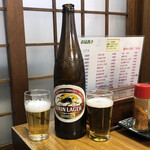 Tamaruya - 大瓶ビール600円。税込みです！