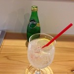 カフェ チルコリーノ - 20130601 ペリエ入荷しました