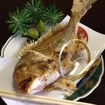 お食い初め膳 尾頭付きの鯛