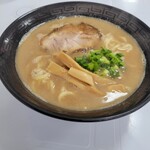 Tonkotsu KING - 豚骨醤油ラーメン