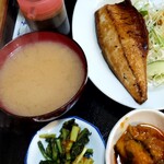 イースト・ロード - 