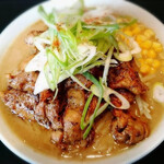 金澤味噌ラーメン 神仙 - 炎・炙・肉盛味噌(デカ盛りの章)