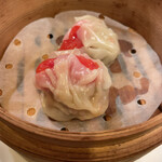 茂 - トマト焼売。これは2個で440円の幸せ。