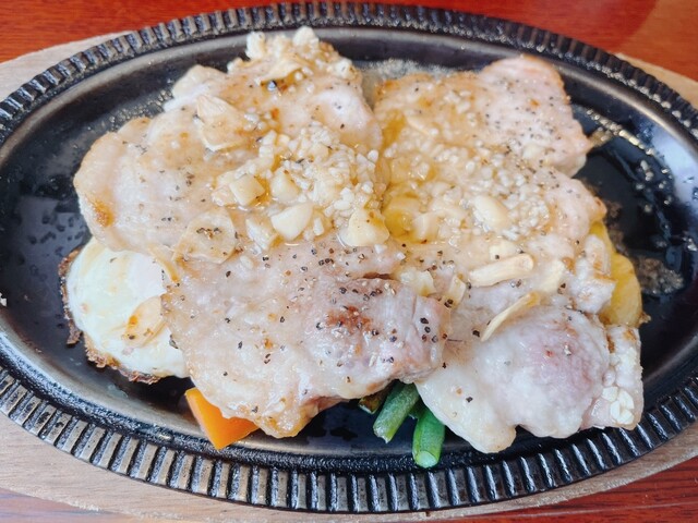 美味しい老舗レストラン : レストラン チロルの写真