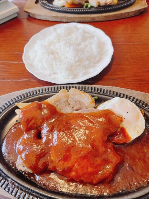 美味しい老舗レストラン : レストラン チロルの写真