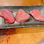 立喰い焼肉 治郎丸 - 