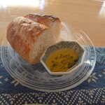 Torattoria Orivu No Ki - ランチセットのパン