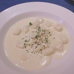 パパトリア - じゃがいものニョッキ３種のチーズソース