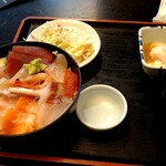 大助 海鮮問屋 - ランチ海鮮丼