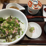 海鮮丼 日の出 - 