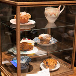 coin - Muffin and Carrot Cake