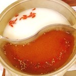 Bamiyan - しゃぶしゃぶ食べ放題税込1764円 ドリンクバイキング税込250円(17時から)
                        スープは四種(麻辣、昆布、担担、白湯)  つけダレはポン酢、ごまダレ。