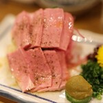 もつ焼★キャプテン - 特上タン刺し