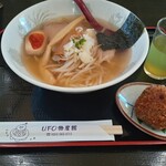 UFO物産館 - 飛び魚ラーメン