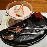 湯回廊 菊屋 - 水菓子