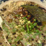 豚”竜らあめん - ラーメン黒アップ