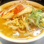 俺めし５５ - 味噌ラーメン850円 辛みダレ半分　麺の量普通