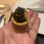 銀座 大石 - スマのタルタル、グリュイエールチーズ、キャビア