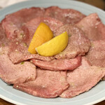 焼肉ホルモン金樹 - 