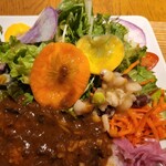 東京オーブン - 新鮮な野菜がたっぷり