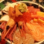 【宇佐川水産】●海鮮丼(海鮮丼・昼定食)